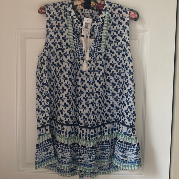 Sleeveless top New! - Picture 1 of 5